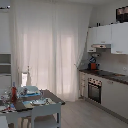 Nyaraló Nana' Vieste